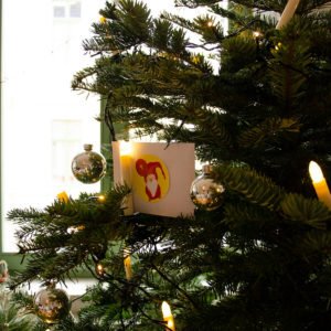 Mini-Weihnachtsschatzsuche „VerfliXte Rolle“ in der Wohnung