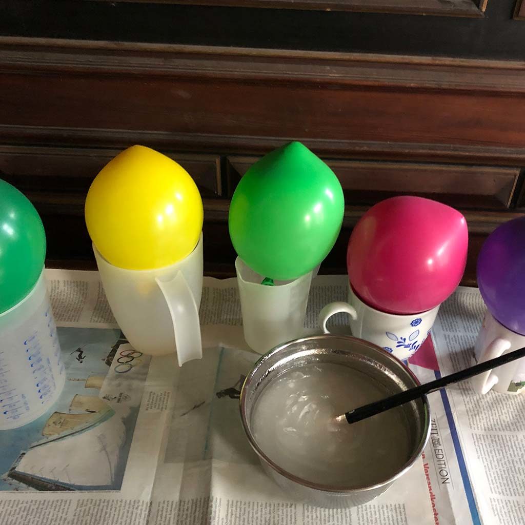 Pappmaché-Eier basteln: Vorbereitung