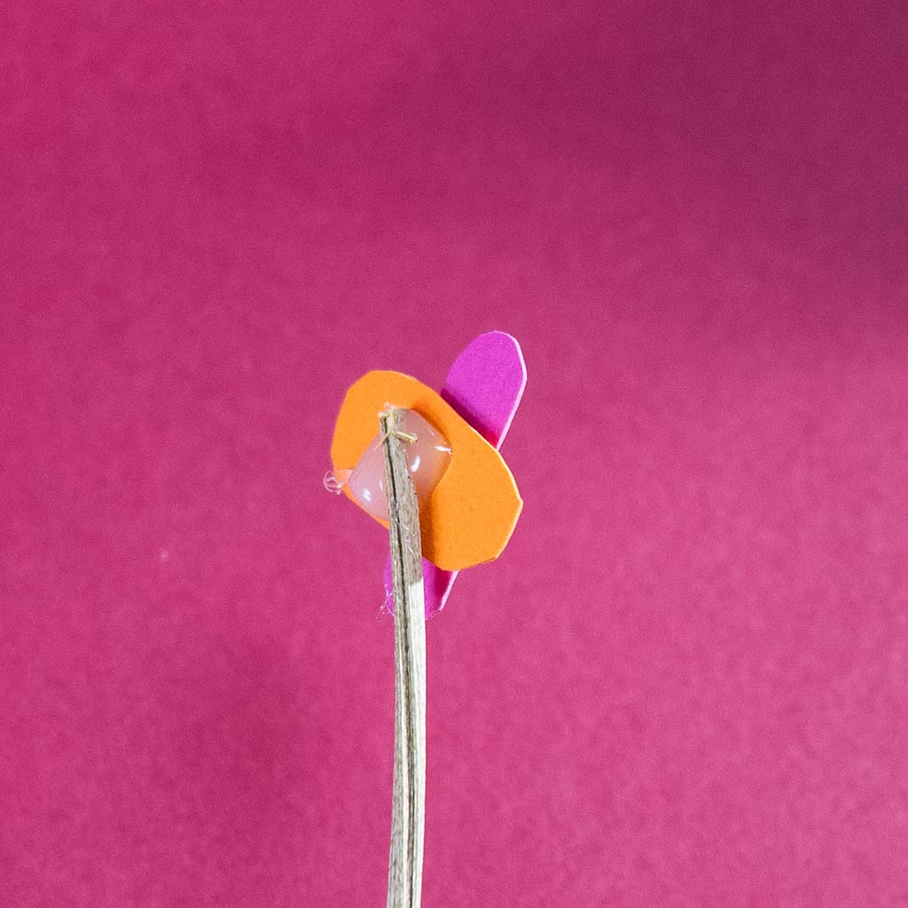 Blüten befestigen Blüten befestigen